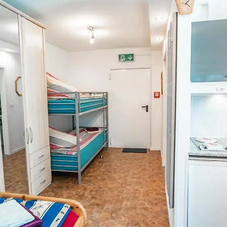 Motel Home Berlin فندق