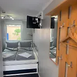 Motel Home Berlin ホテル