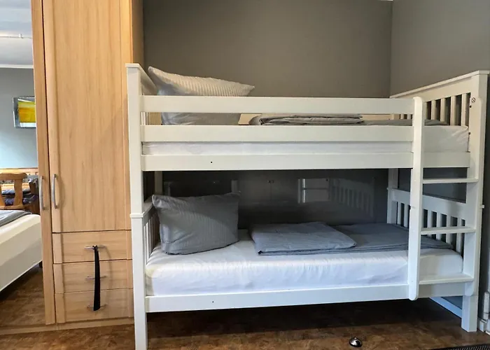 Motel Home Berlin Отель *